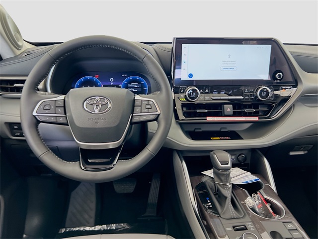 2025 Toyota Highlander Limited photo 19