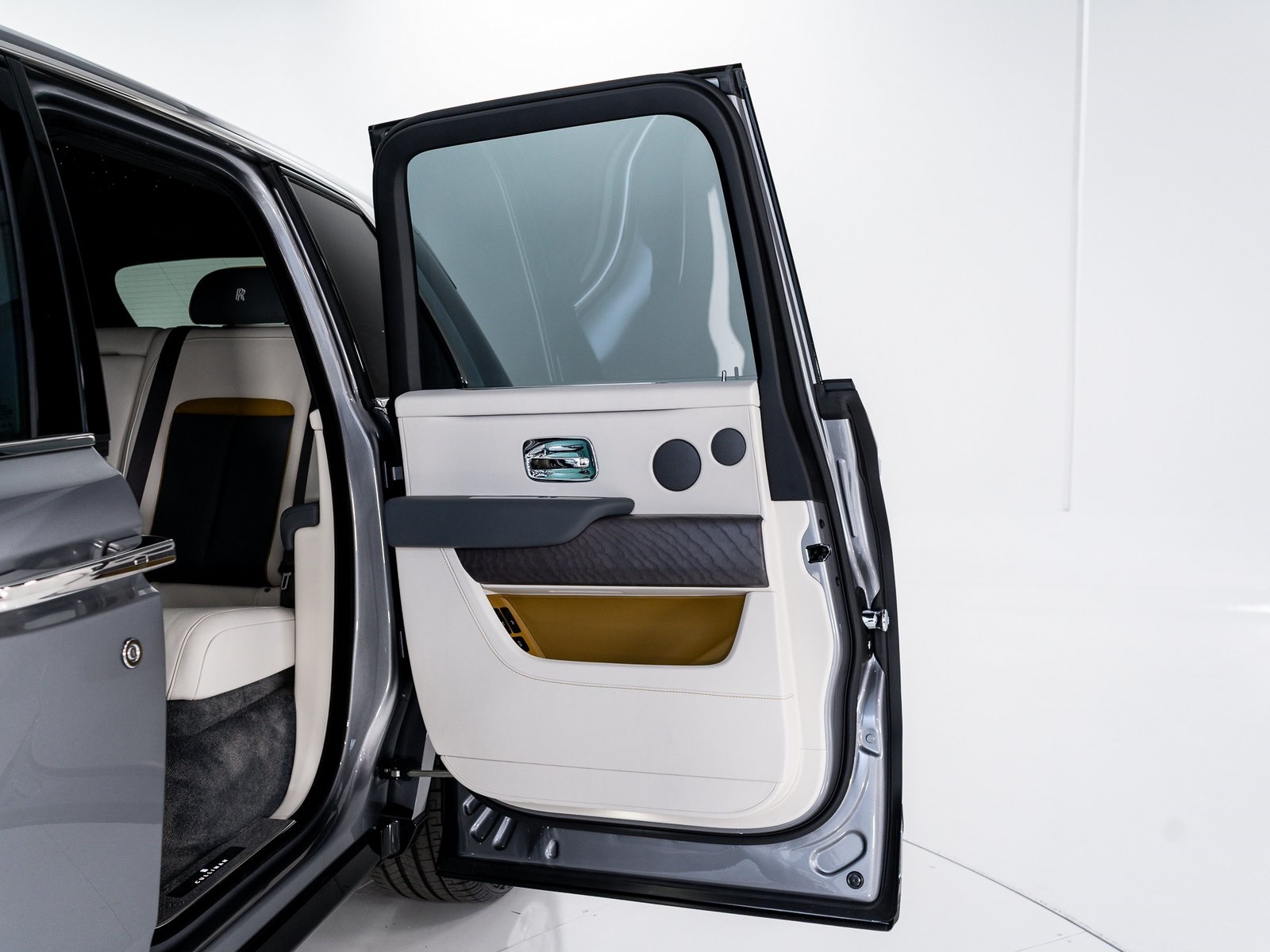 2026 Rolls Royce Cullinan RR photo 20