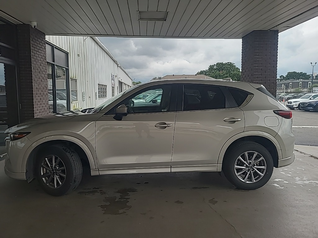 2024 Mazda CX-5 2.5 Select photo 2