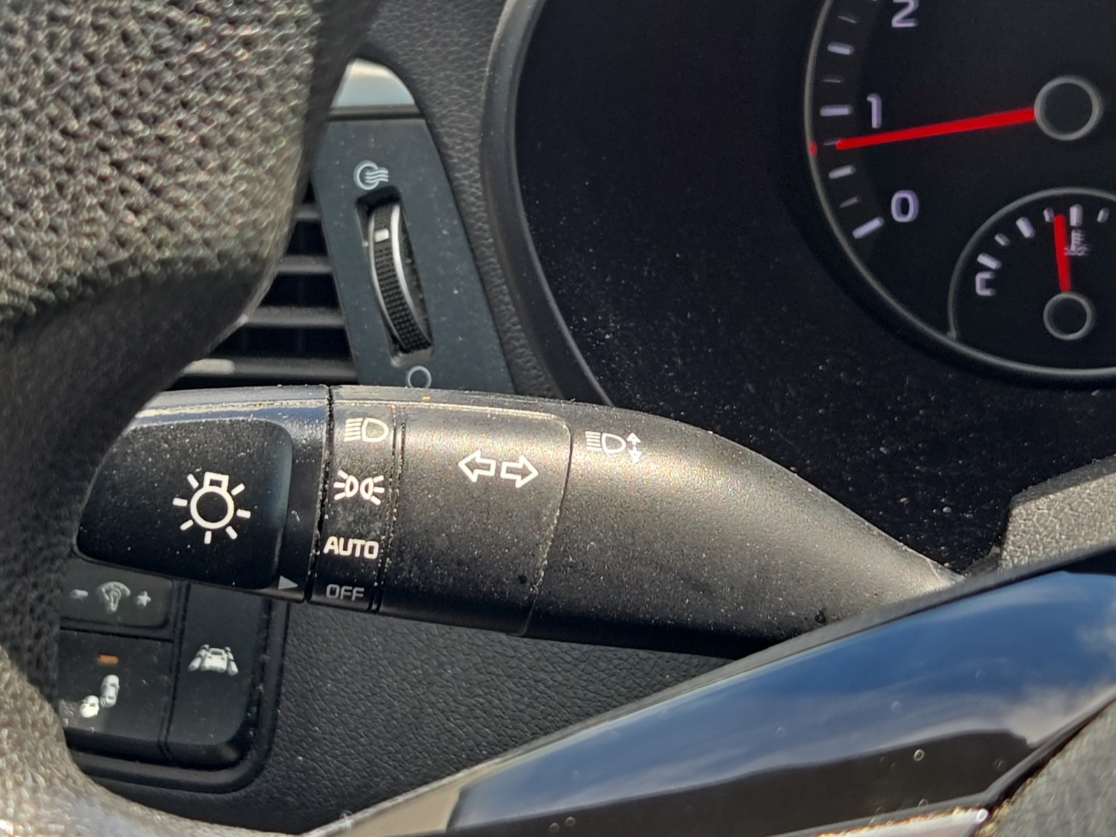 2019 Kia Optima LX photo 20