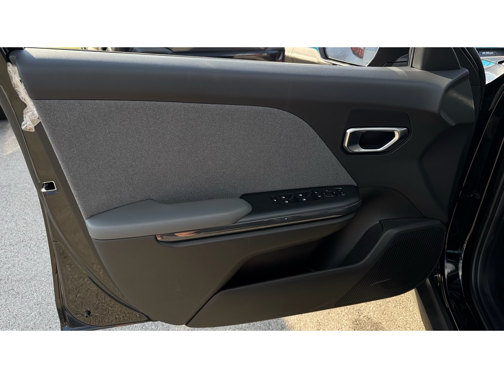 2025 Kia K4 EX photo 18