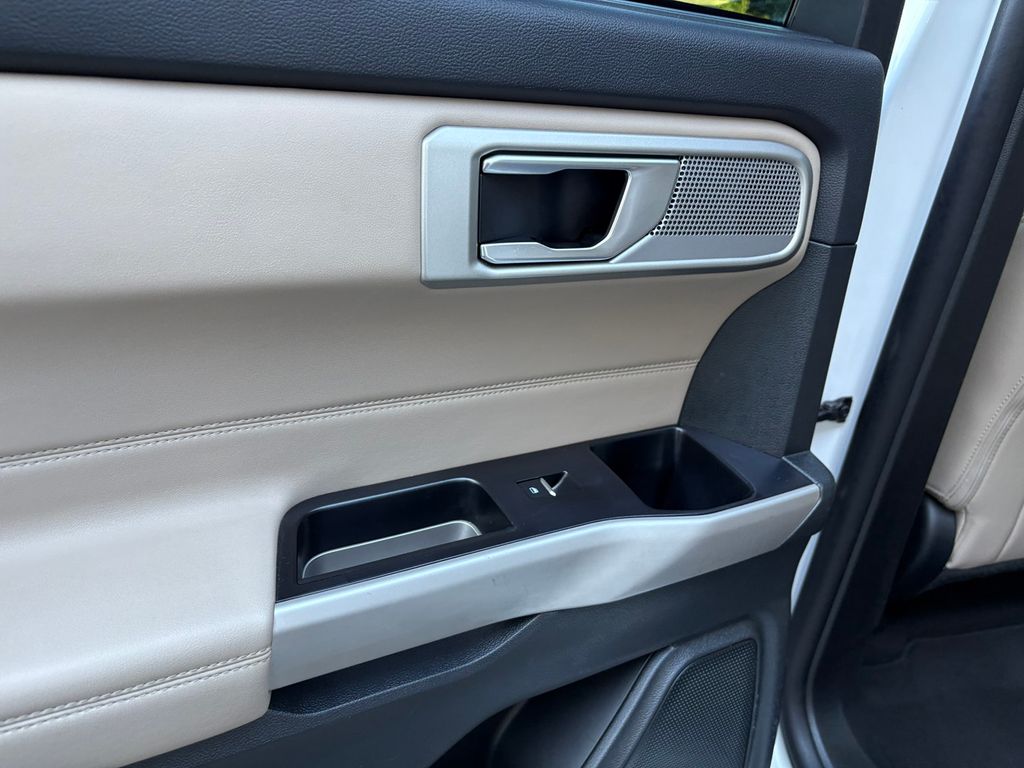 2023 Ford Explorer Limited photo 15