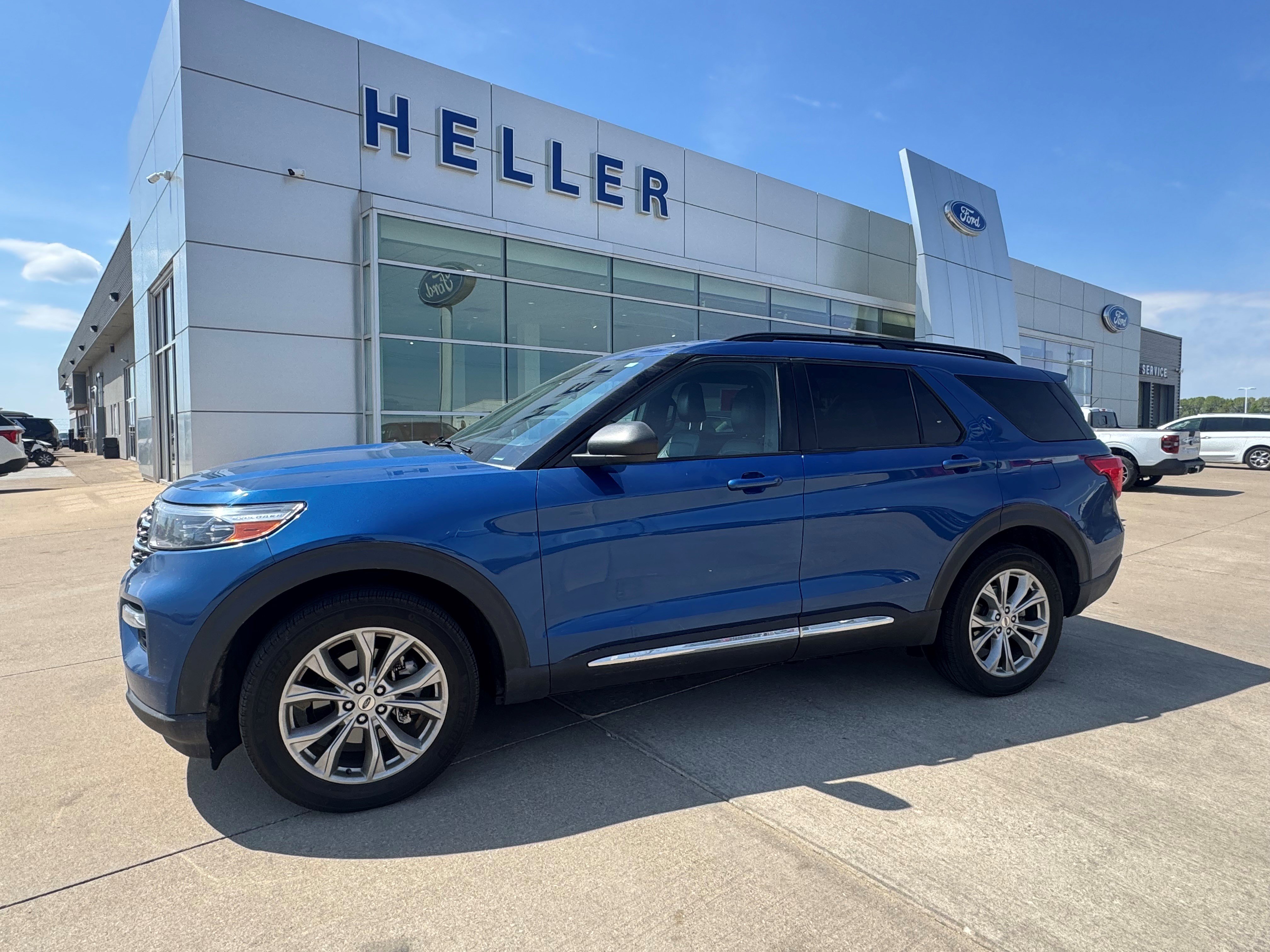 Pre-Owned 2020 Ford Explorer XLT in El Paso #2500391A Heller Ford