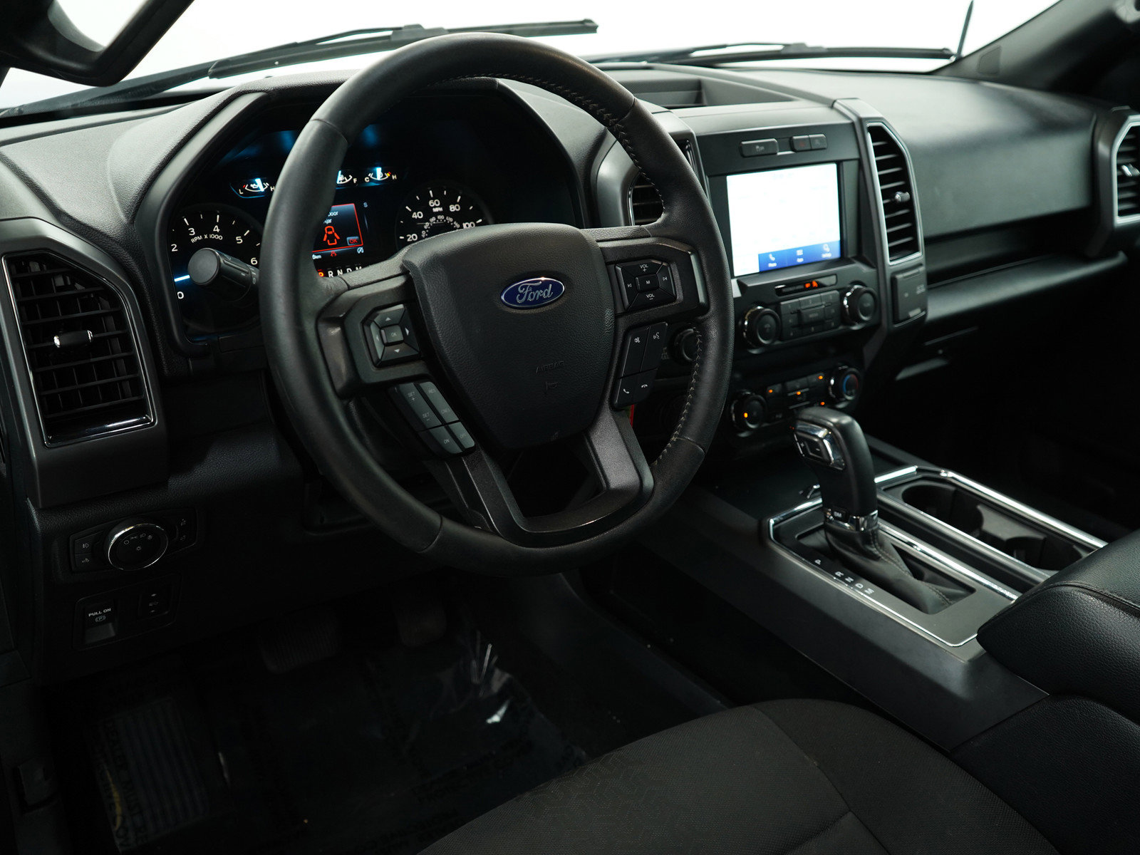 2019 Ford F-150 XLT photo 15