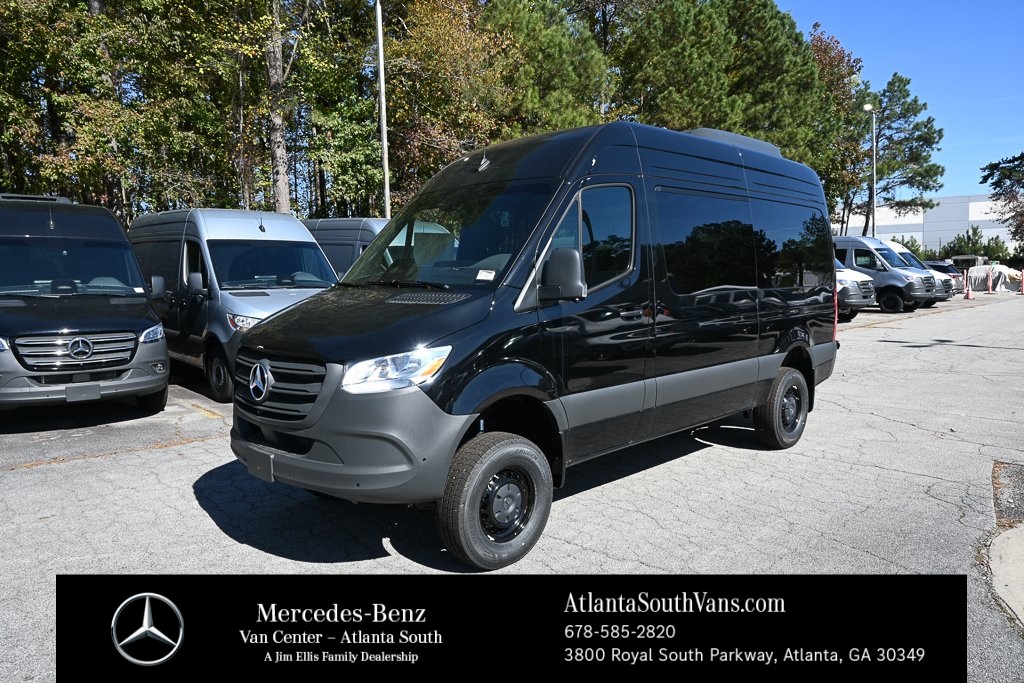 2025 Mercedes-Benz Sprinter Passenger Van Base's photo