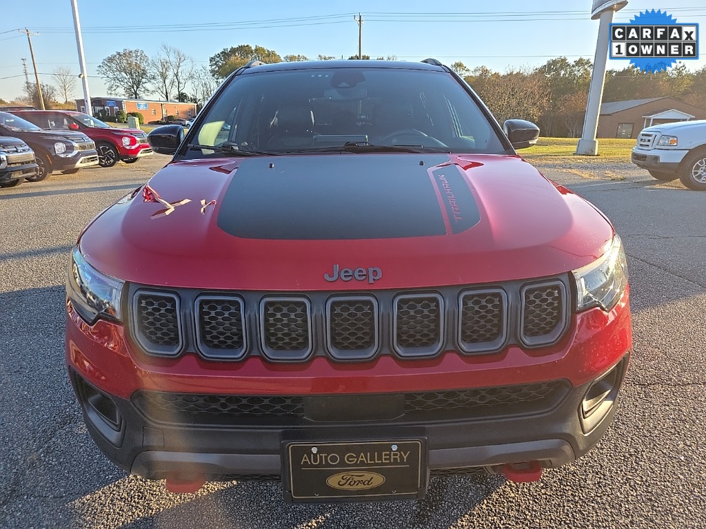 2023 Jeep Compass Trailhawk photo 2