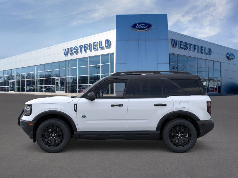 2025 Ford Bronco Sport Outer Banks photo 2