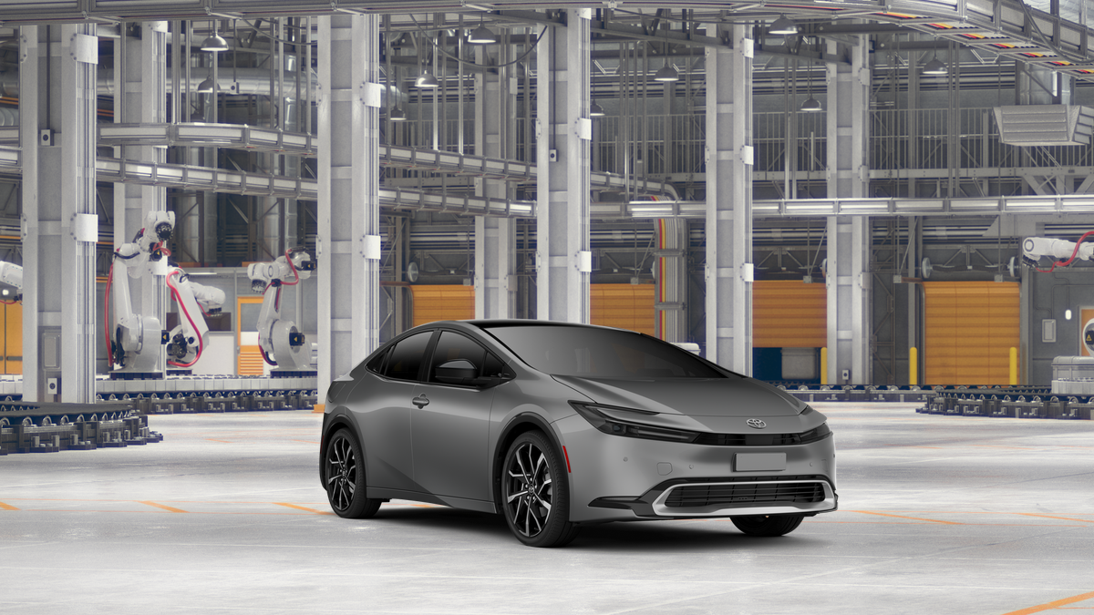 2026 Toyota Prius Plug-in Hybrid XSE photo 15