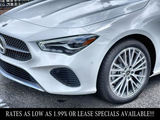 2025 Mercedes Benz CLA 250 4MATIC photo 2