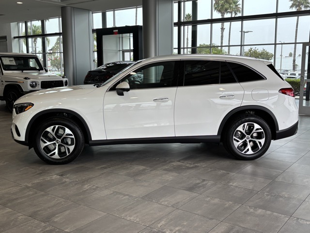 2026 Mercedes Benz GLC 350e 4MATIC photo 6