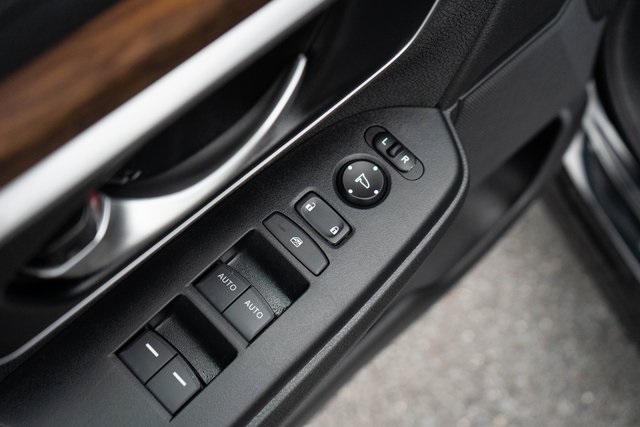 2021 Honda CR-V EX photo 13