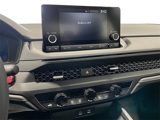 2025 Honda Accord SE photo 17