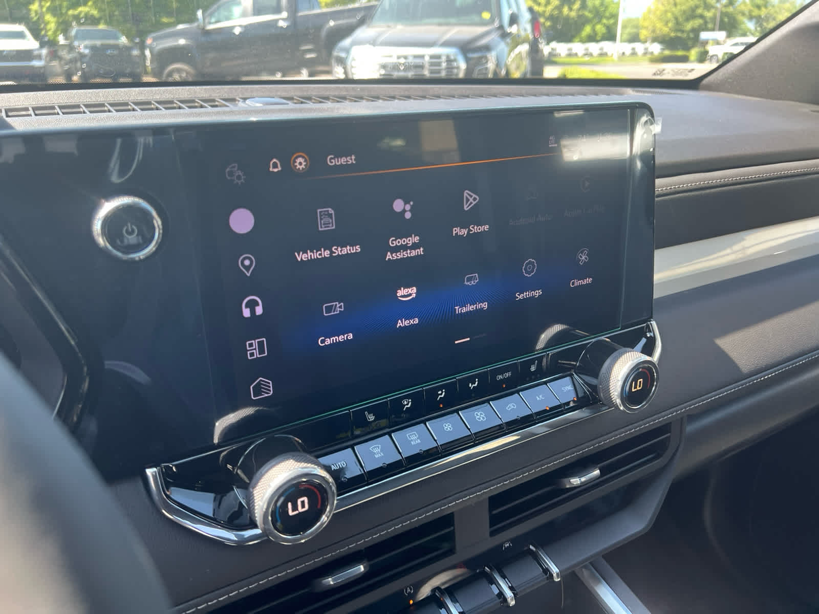 2025 Chevrolet Colorado Work Truck LT photo 19