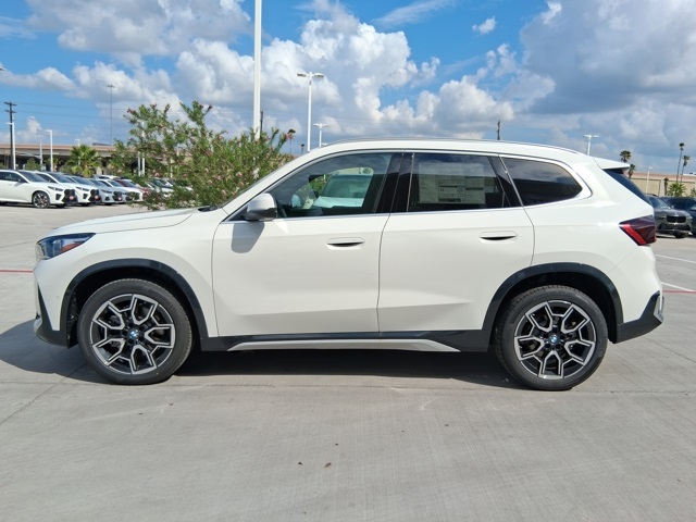 2026 Bmw X1 XDrive28i photo 2