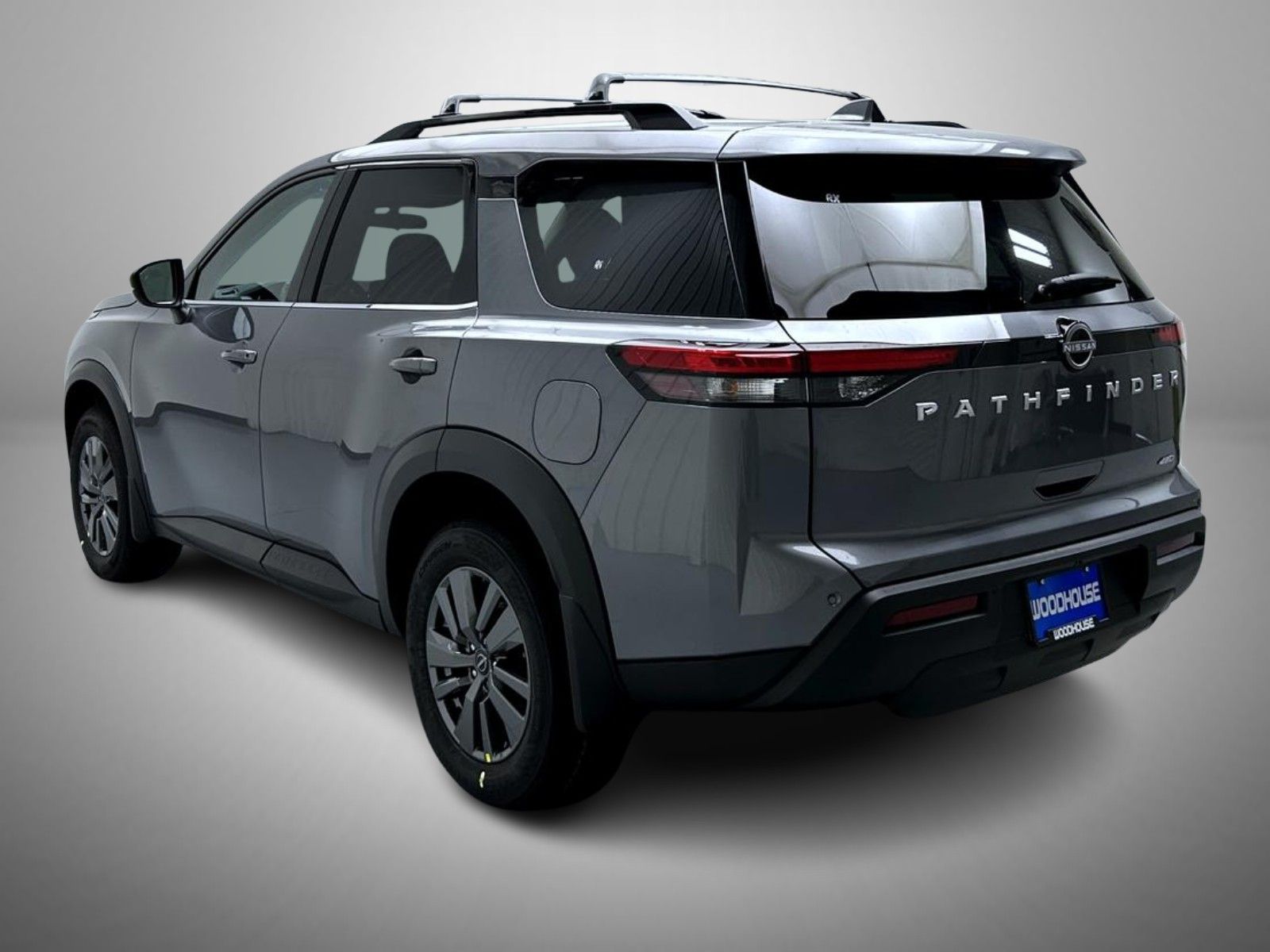 2025 Nissan Pathfinder SV photo 7