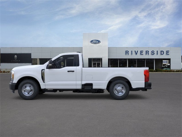 2025 Ford F-250 XL photo 3