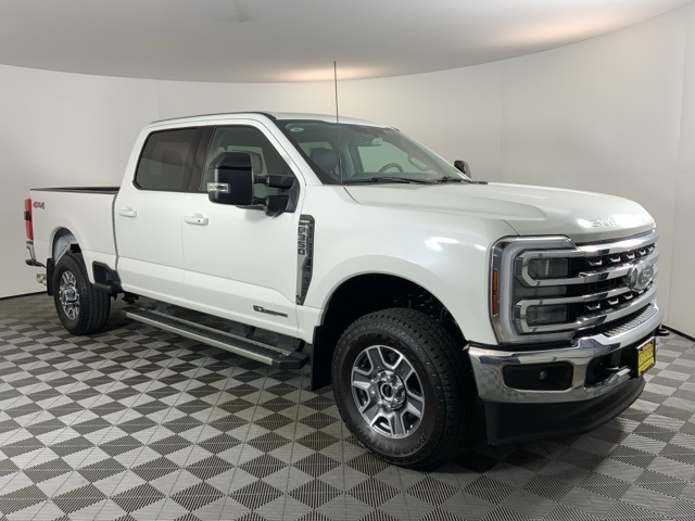 Used 2024 White Ford Lariat image 3