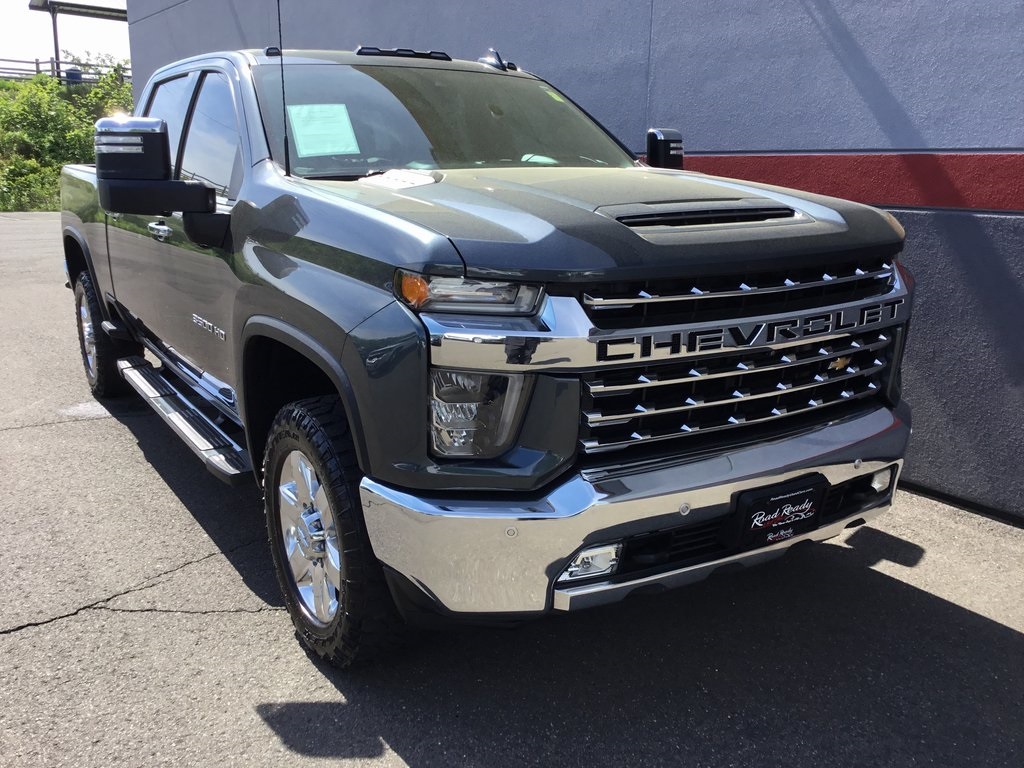 2020 Chevrolet Silverado 3500HD LTZ photo 2