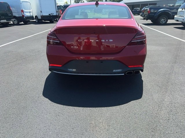 2023 Genesis G70 2.0T photo 2