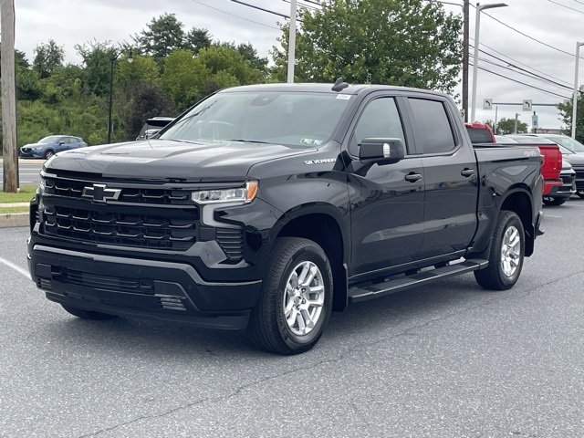 2026 Chevrolet Silverado 1500 RST photo 3
