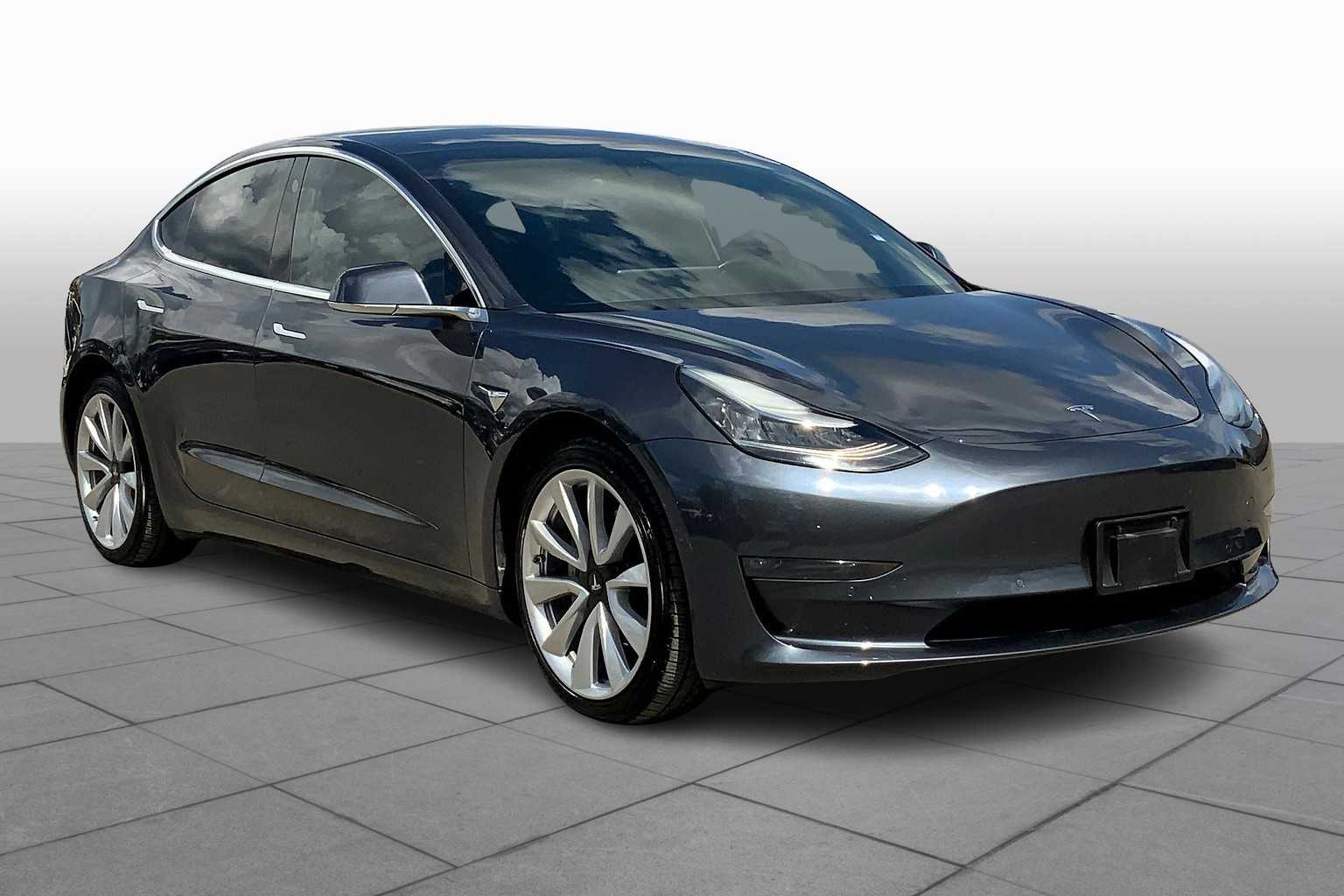 Used 2019 Tesla Model 3 Long Range with VIN 5YJ3E1EB9KF389112 for sale in Austin, TX