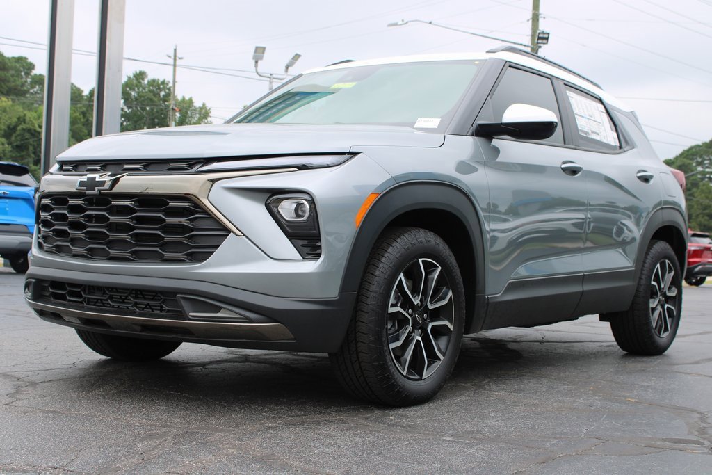 2025 Chevrolet Trailblazer ACTIV photo 2