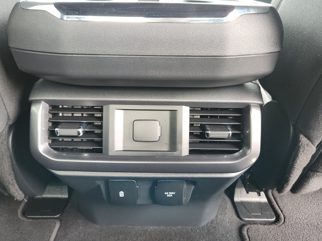 2023 Ford F-150 XLT photo 34
