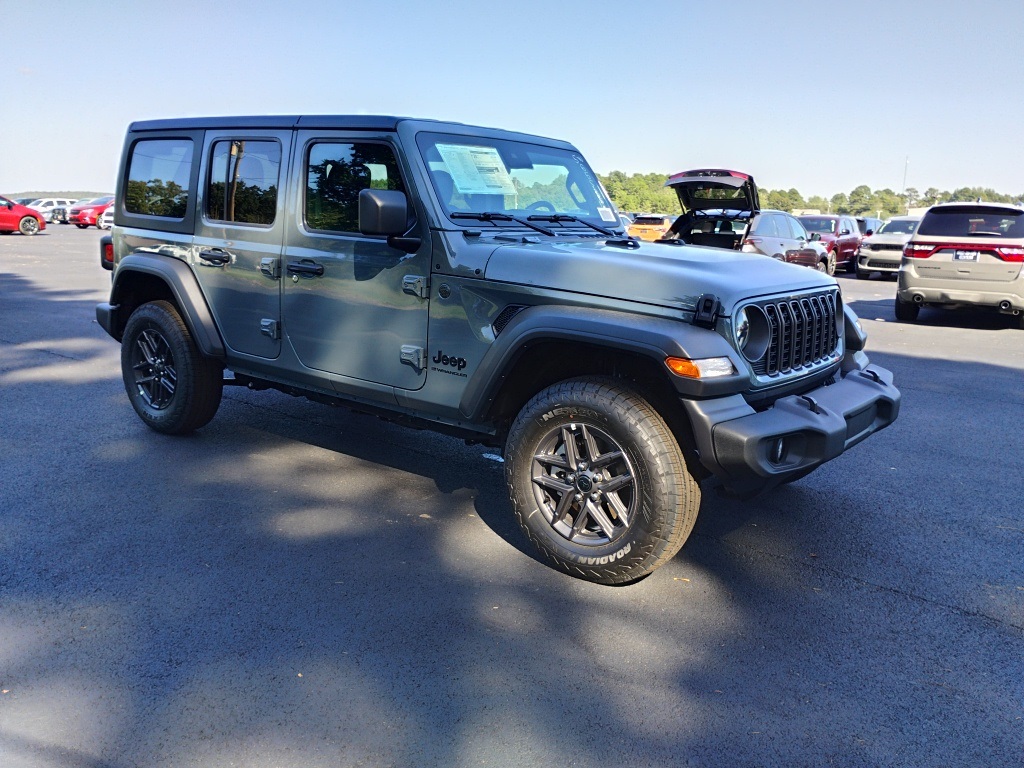 2025 Jeep Wrangler Sport S photo 3