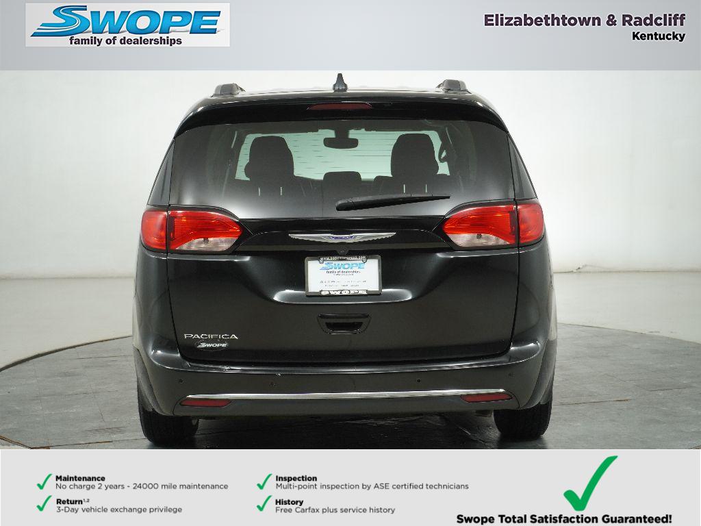 2020 Chrysler Pacifica Touring L photo 4
