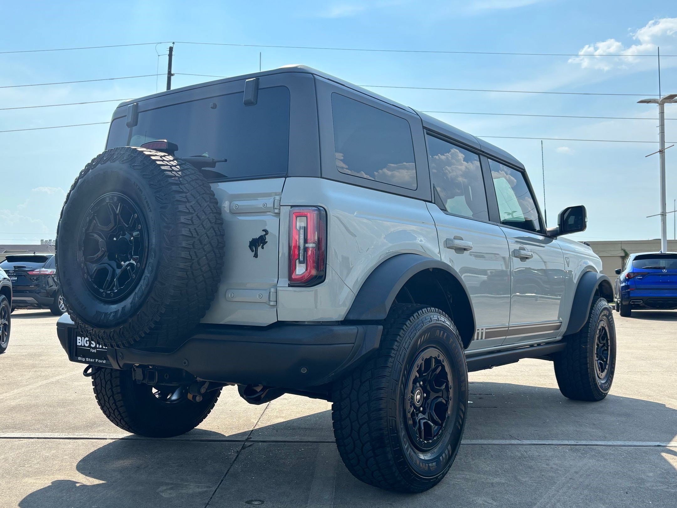 2021 Ford Bronco First Edition photo 5