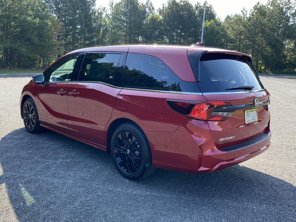 2025 Honda Odyssey photo 4