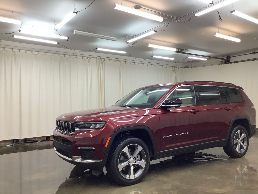 2025 Jeep Grand Cherokee L Limited's photo