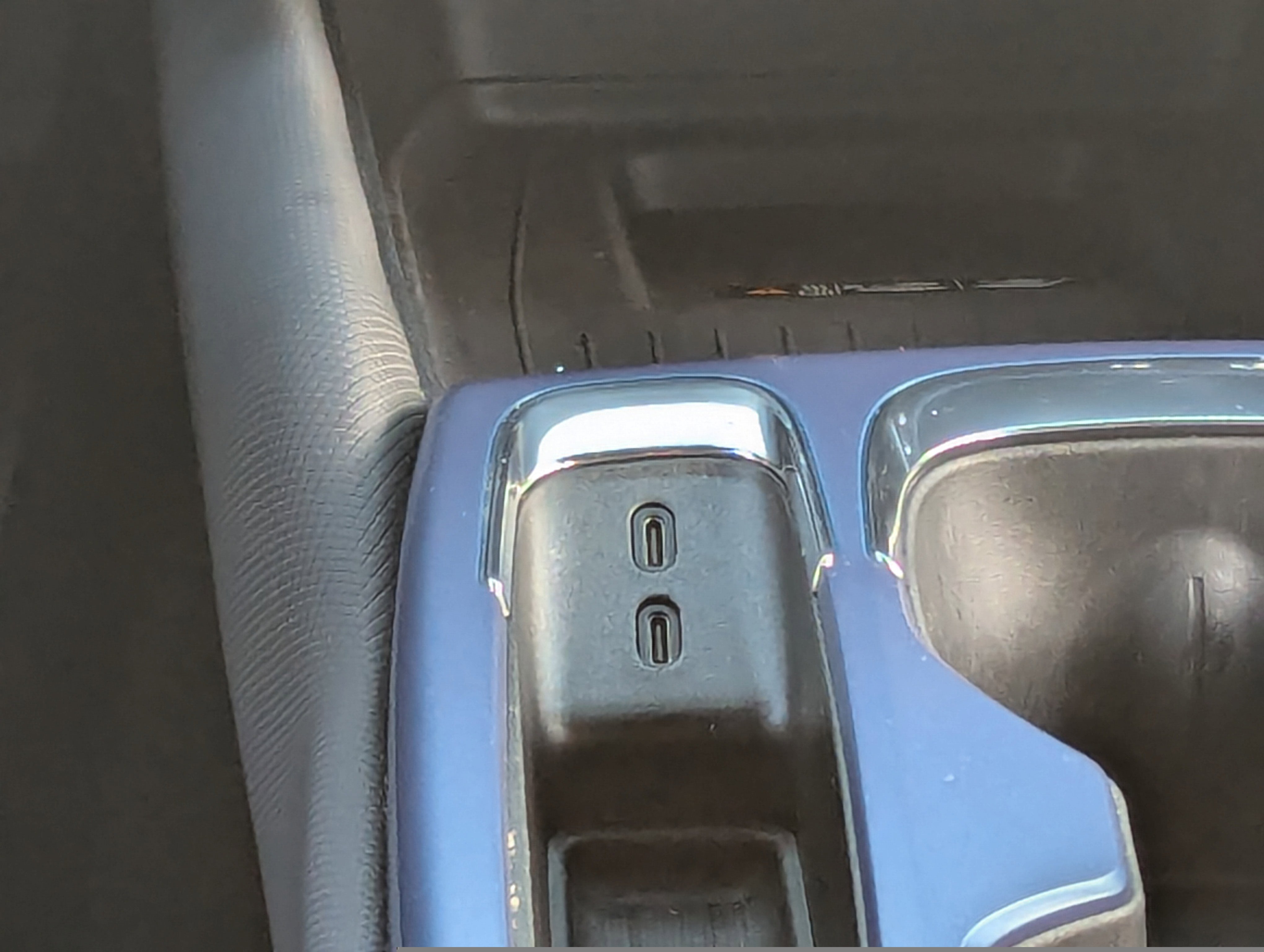 2025 Chevrolet Equinox EV 1LT photo 4