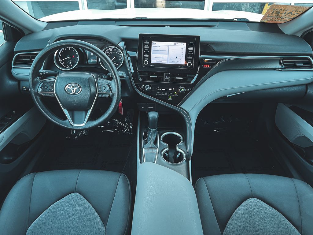 2023 Toyota Camry LE photo 27