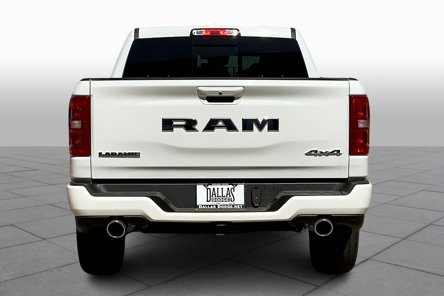 2025 Ram 1500 Laramie photo 4