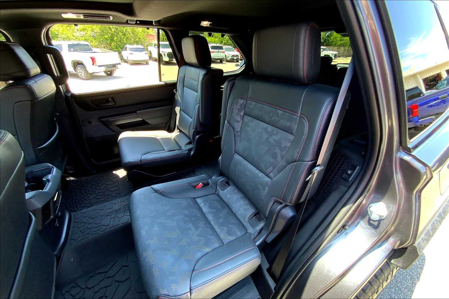 2024 Toyota Sequoia TRD Pro photo 17