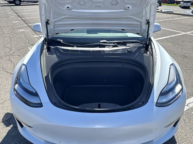 2018 Tesla Model 3 Long Range photo 23