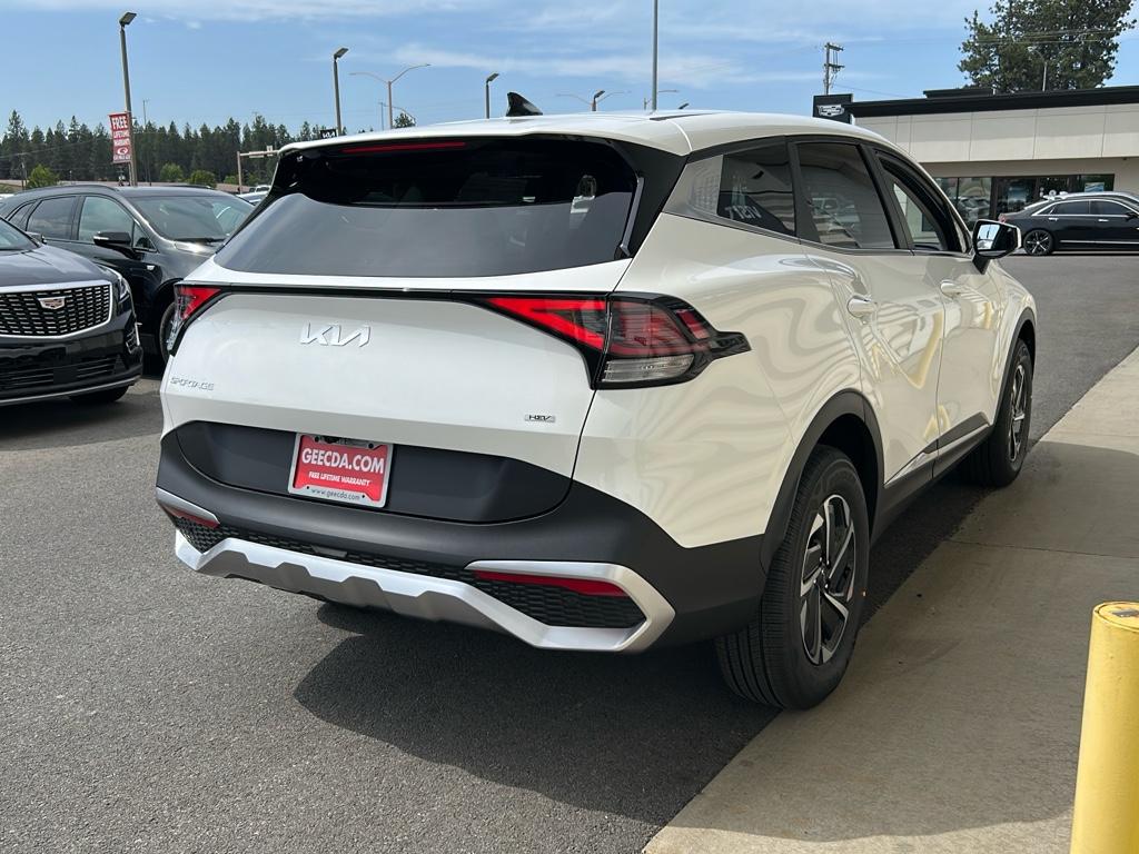 2025 Kia Sportage Hybrid LX photo 2