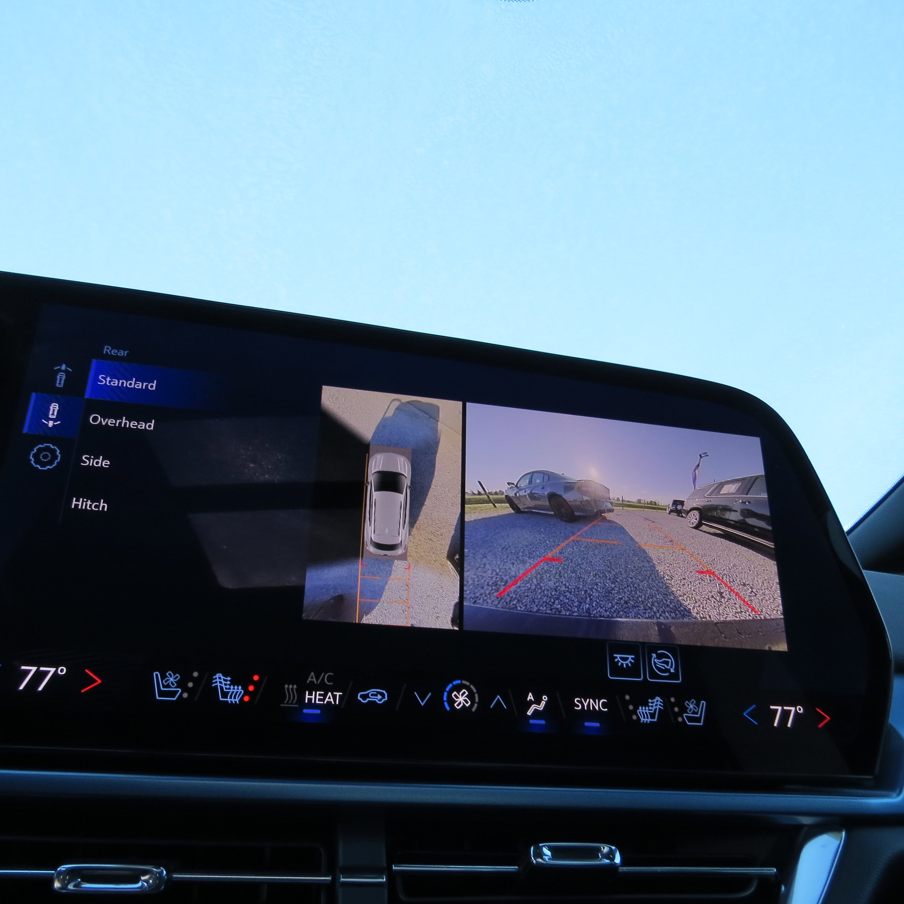 2024 Chevrolet Equinox LT photo 10