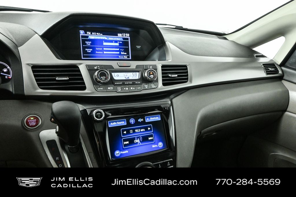 2016 Honda Odyssey EX-L photo 12
