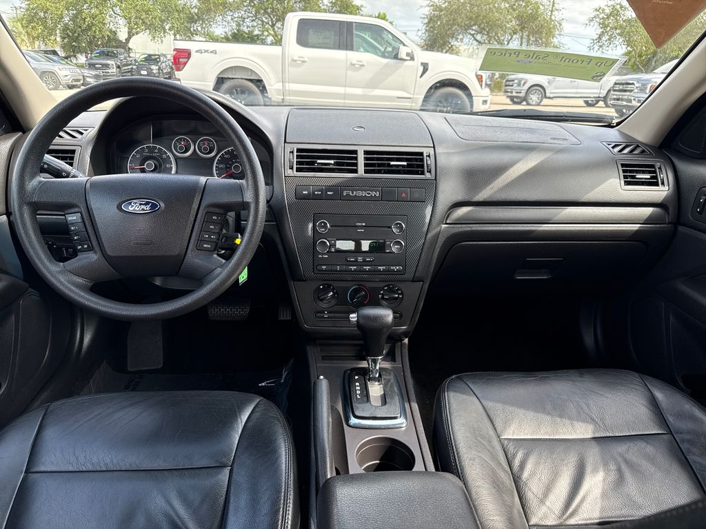 2009 Ford Fusion SE photo 3