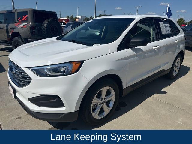 2019 Ford Edge SE photo 4
