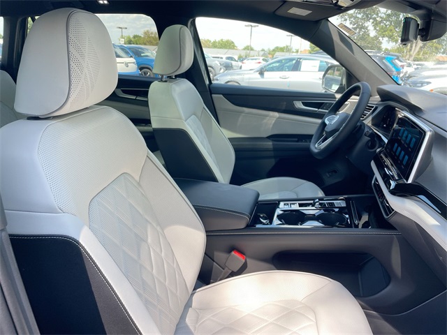 2026 Volkswagen Atlas Cross Sport SEL SE Premium R-Line photo 45