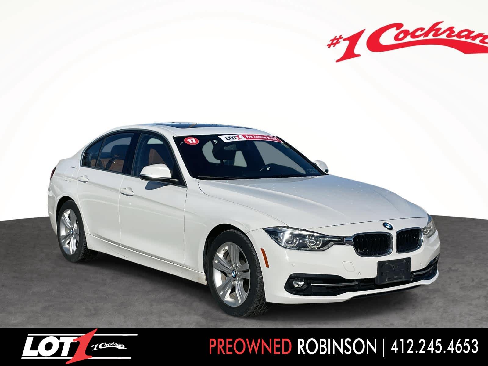 2017 BMW 3 Series 330i's photo