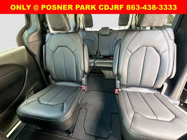 2026 Chrysler Voyager LX photo 23