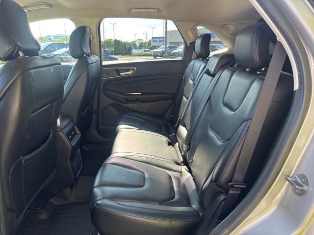 2019 Ford Edge Titanium photo 20