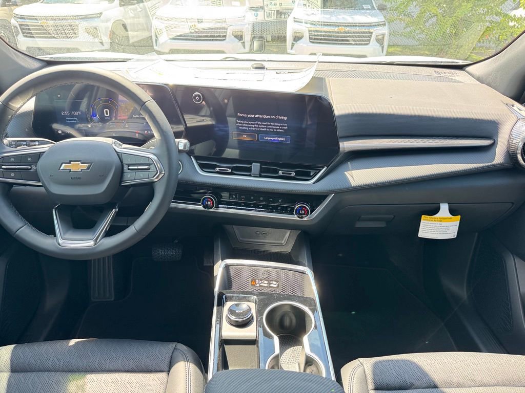 2026 Chevrolet Equinox LT photo 18