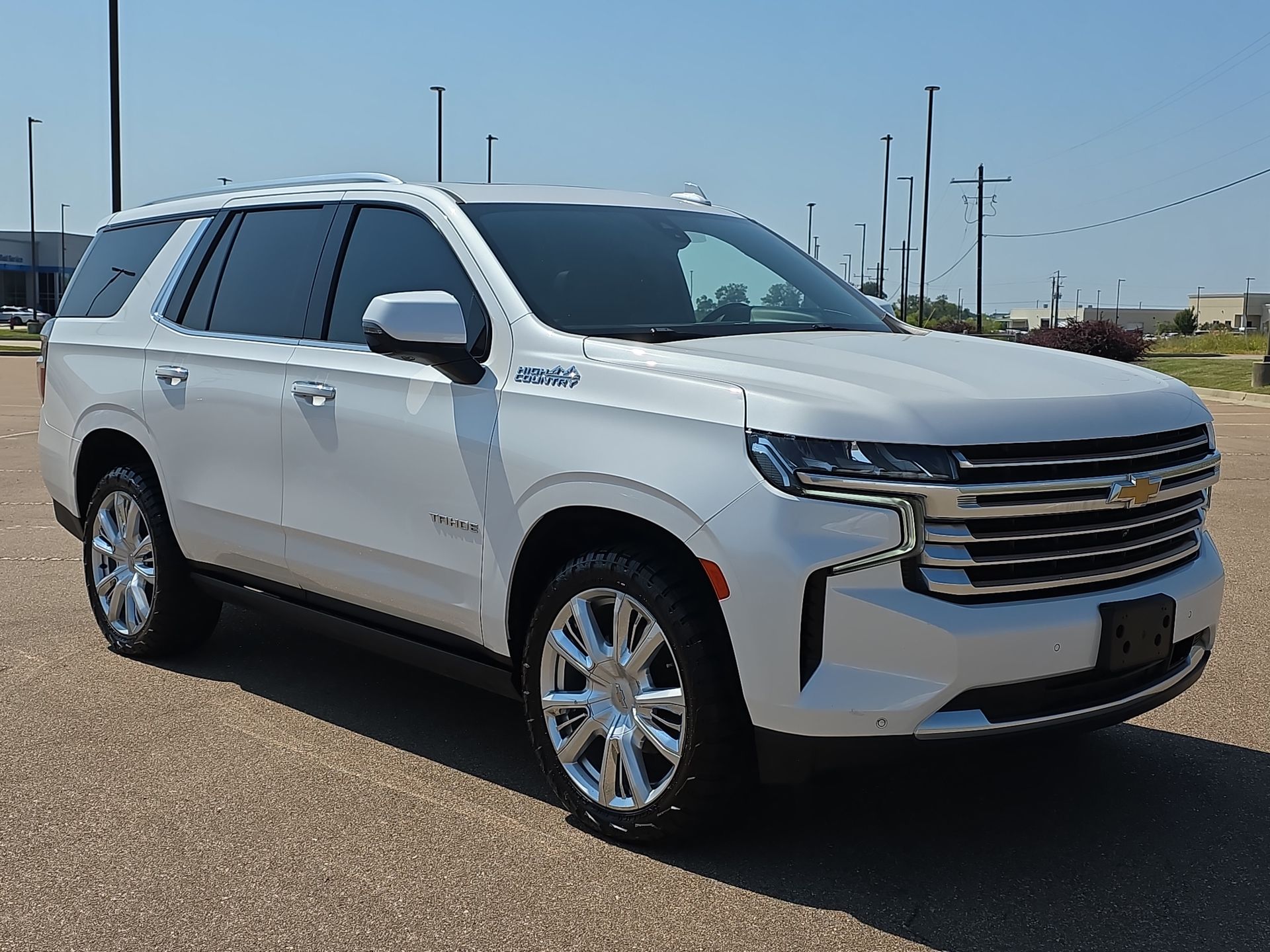 2022 Chevrolet Tahoe High Country photo 2