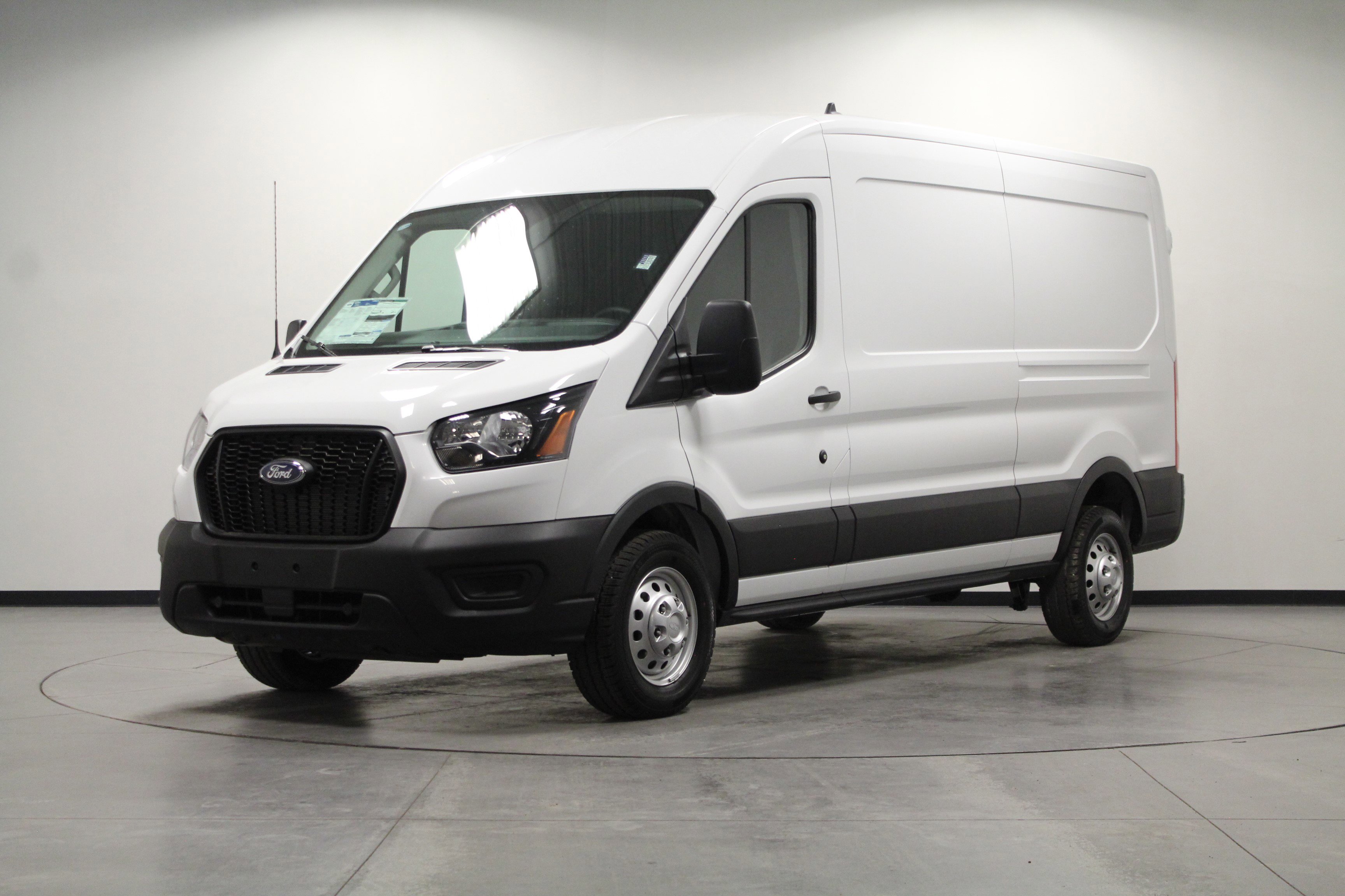 2025 Ford Transit Cargo Van photo 6