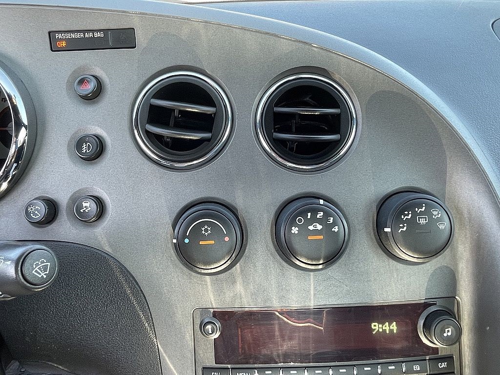 2008 Pontiac Solstice Base photo 12